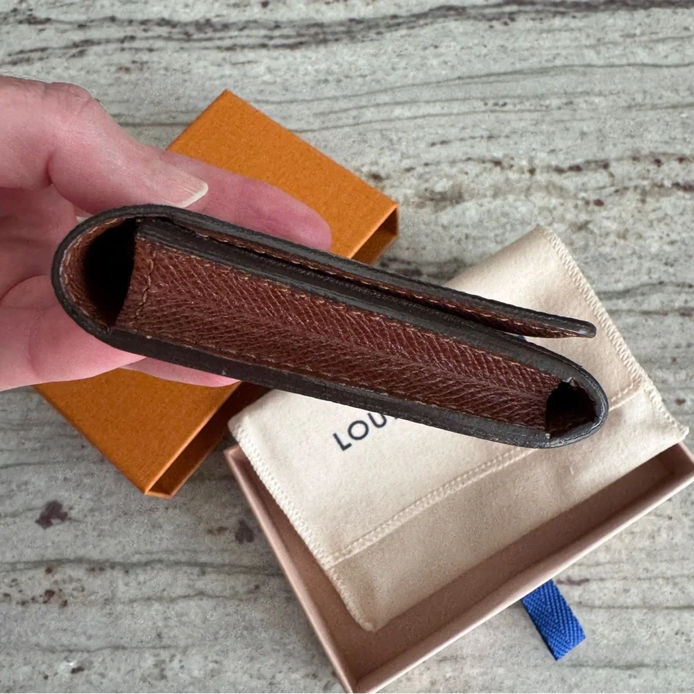 LOUIS VUITTON | EXCELLENT CONDITION AUTHENTIC monogram card holder - Picture 8 of 11